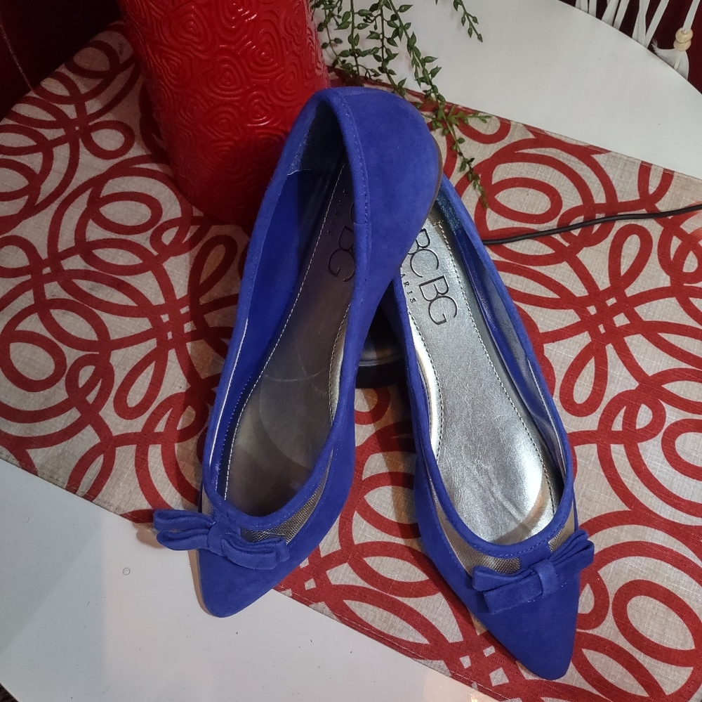 BCBG shoes NWOT